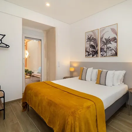 Апартаменты Whome Hideaway Family